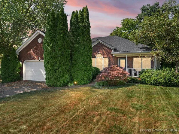 3128 Periwinkle Way, New Albany, IN 47150