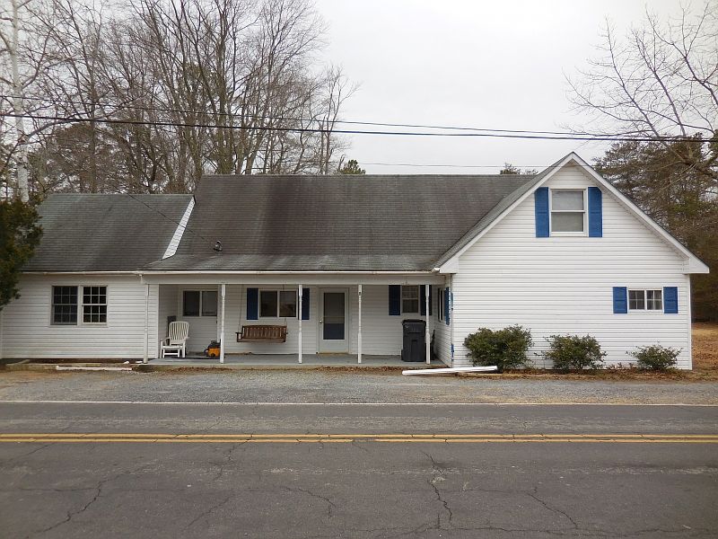 1st image of 45769 Nancy Ln