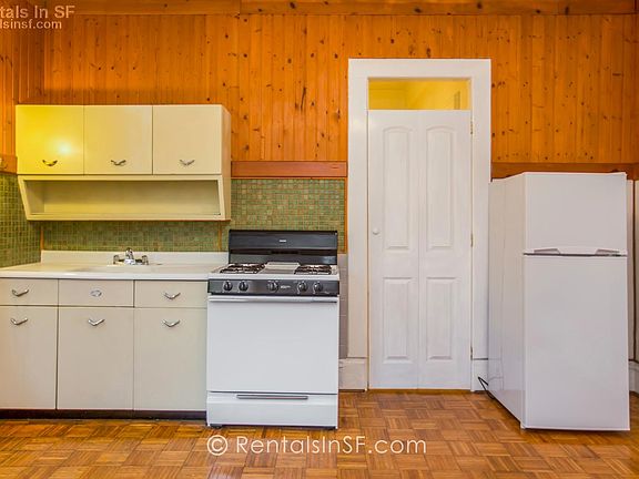 3rd image of 2332 California St APT B