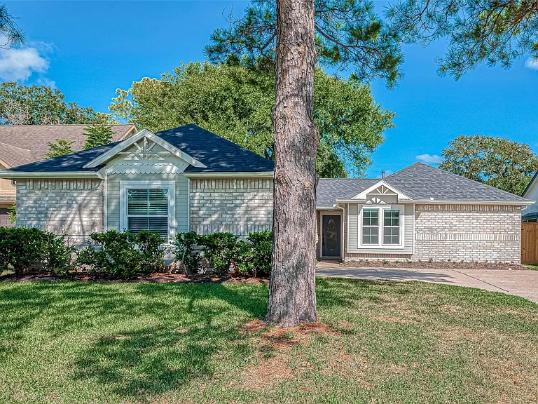 416 Heatherwood Ct — Photo 4