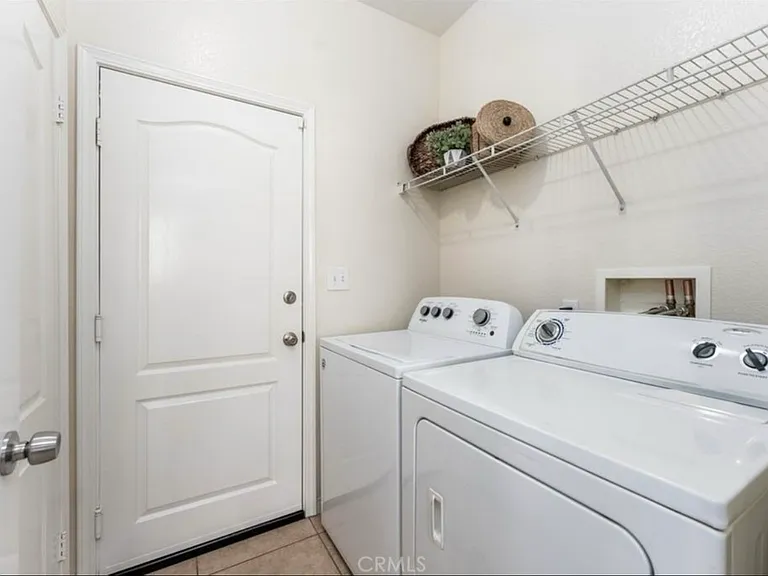 1869 Flint Ct — Photo 16