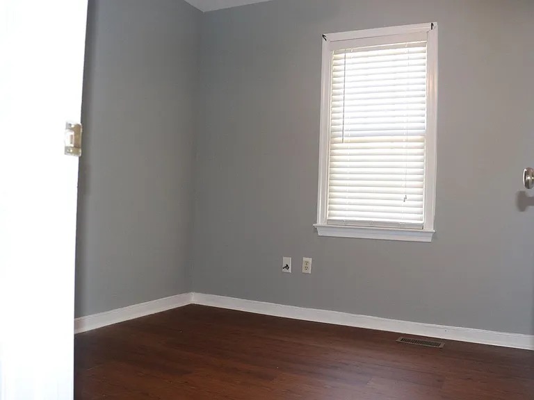 6001 Yates Ln — Photo 12