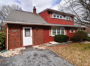 1602 1st Ave, Pottsville, PA 17901