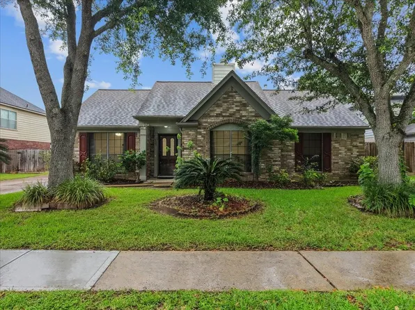4007 Ivywood Dr, Pearland, TX 77584