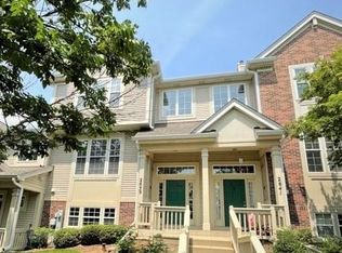 2639 N Greenwood Ave, Arlington Heights, IL 60004