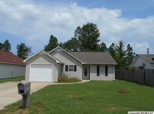 209 Hayden Ave, Rainbow City, AL 35906