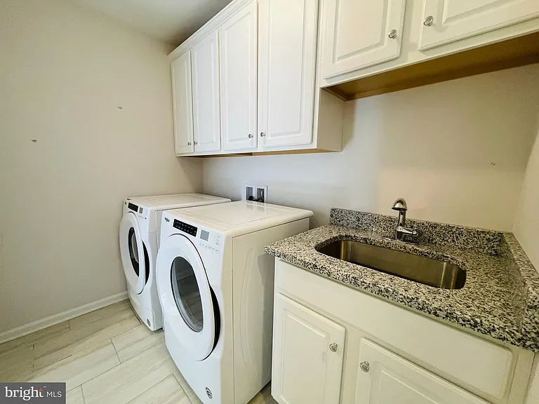 508 Sourwood Ct — Photo 21