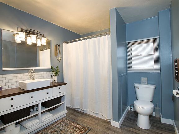 5th image of 518 W 28th St