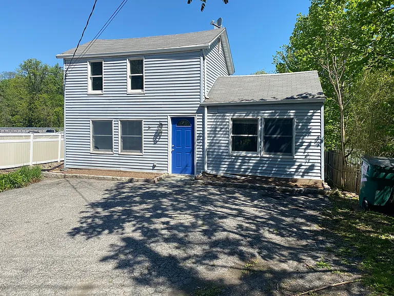 1522 E Main St #A — Photo 1