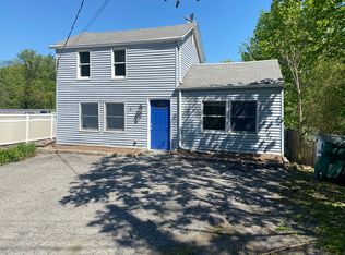 1522 E Main St #A, Shrub Oak, NY 10588
