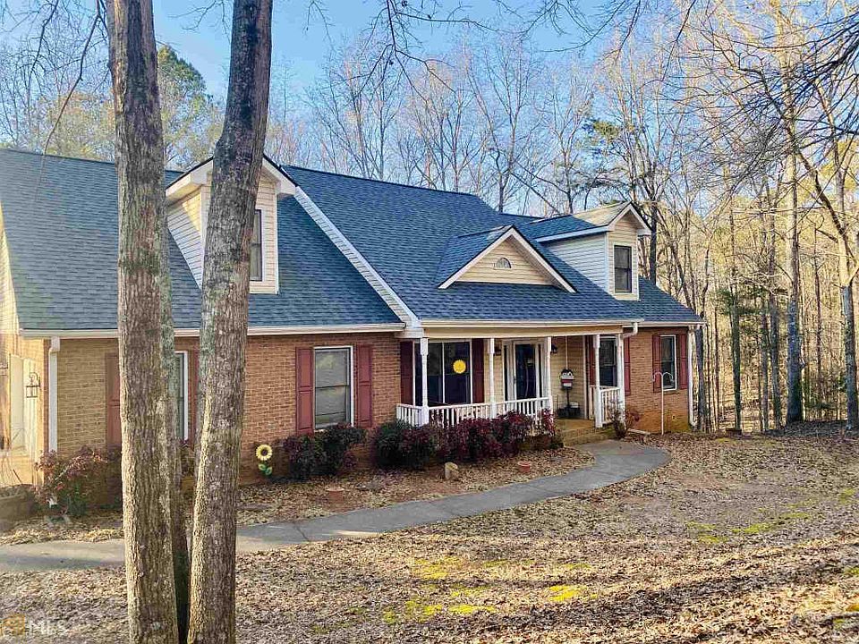 1st image of 415 Turner Dr