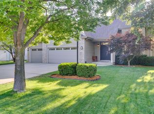 8032 103rd Ave, Pleasant Prairie, WI 53158
