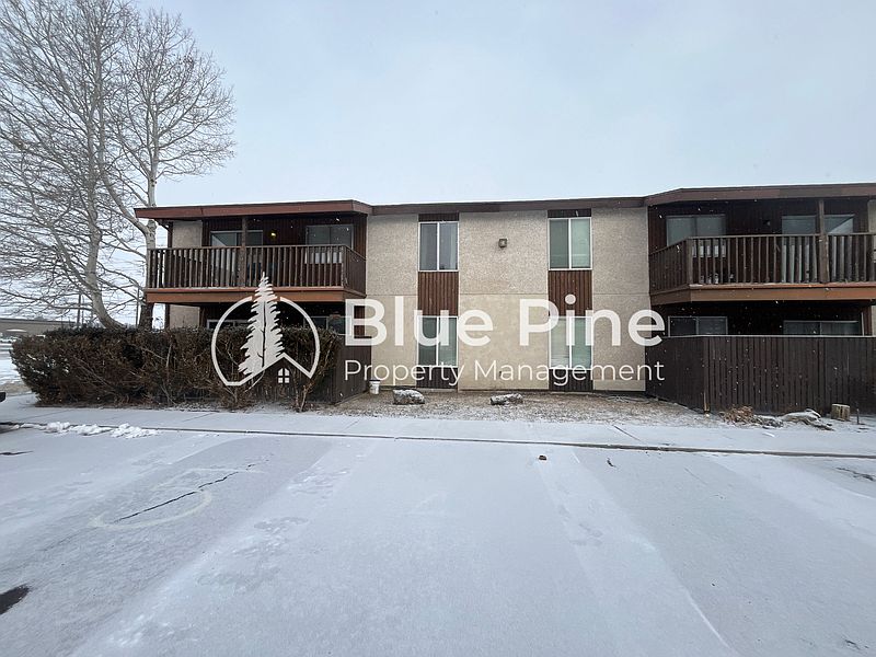 1st image of 1460 Vega Cir APT 4