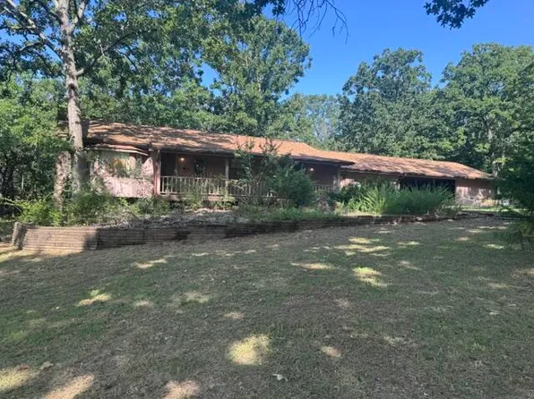 203 Blue Meadows Drive, Branson, MO 65616