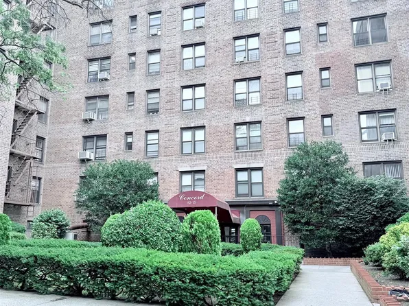 83-15 98 Street #3K, Woodhaven, NY 11421