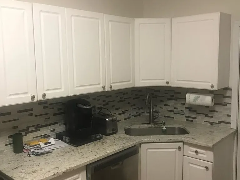 3143 N Southport Ave #1R — Photo 4