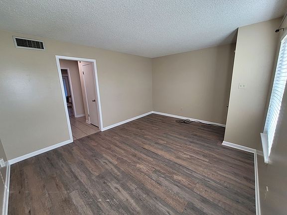 5th image of 329 John Wesley Blvd