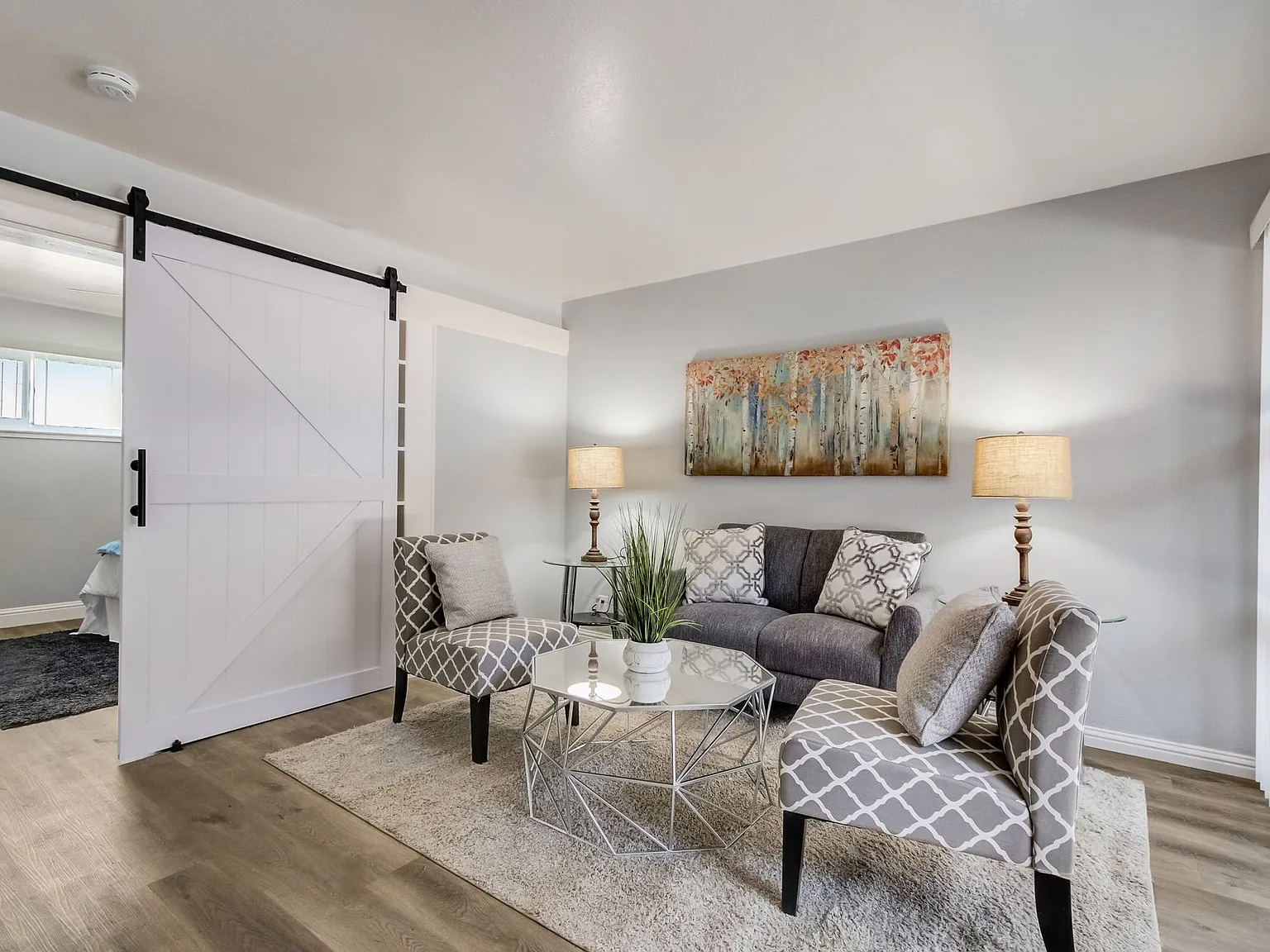 Sunset Crossings Apartments — Photo 4