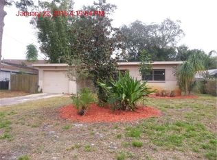422 Crosswinds Dr NE, Palm Harbor, FL 34683
