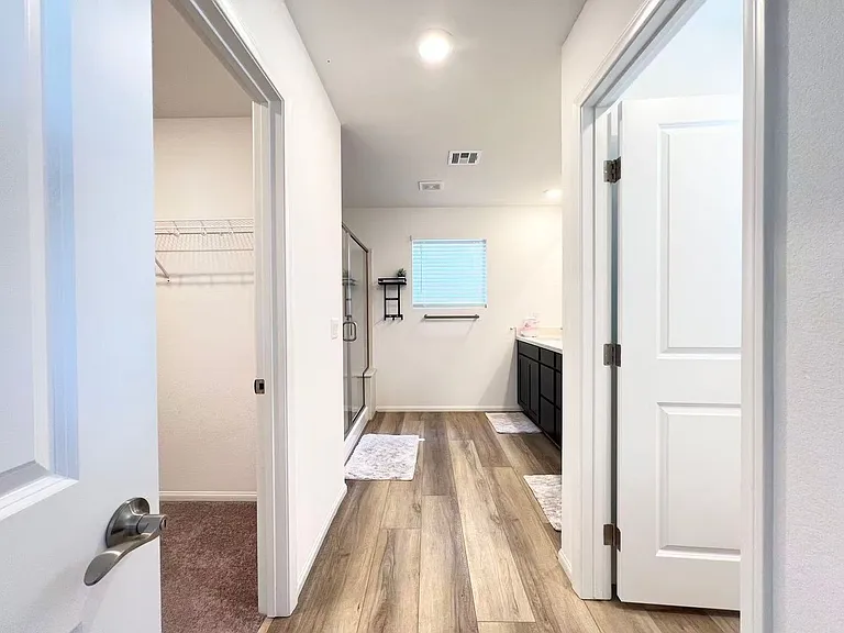5888 Becklow Gardens Ave — Photo 19