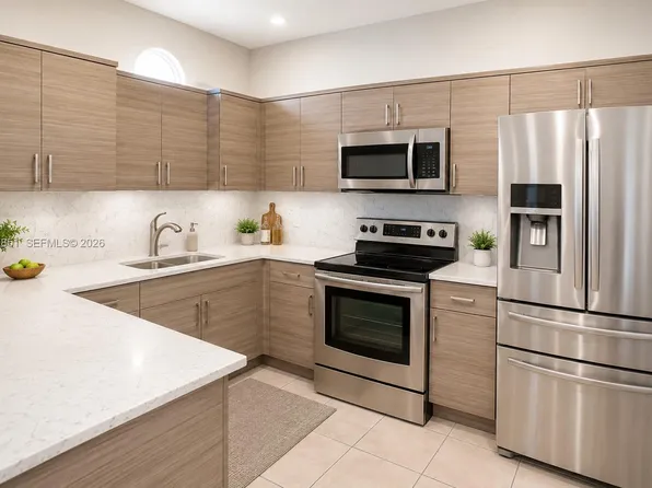 4301 SW 160th Ave APT 101, Miramar, FL 33027