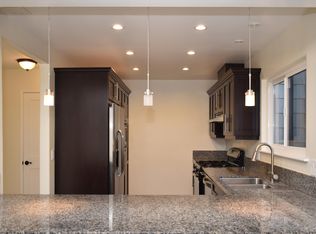 407 W Pedregosa St UNIT 2, Santa Barbara, CA 93101