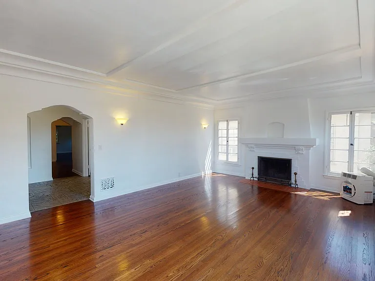 10747 W Ashton Ave — Photo 22