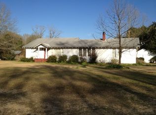 1016 River Bend Rd, Columbia, MS 39429