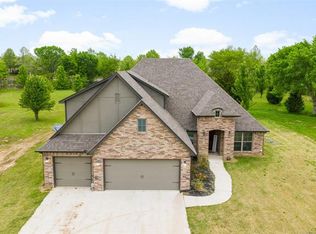 1500 SW Elk Trl, Claremore, OK 74019