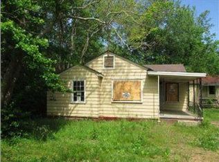 2460 Emmett Ave, Jackson, MS 39213