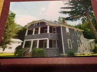 114 Cutler St #1, Bennington, VT 05201