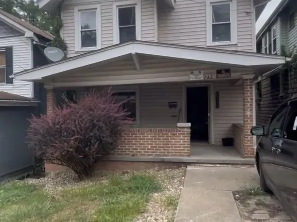 742 Kendall Ave, Steubenville, OH 43952