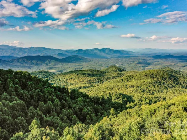 9999 Cliffledge Trl, Black Mountain, NC 28711