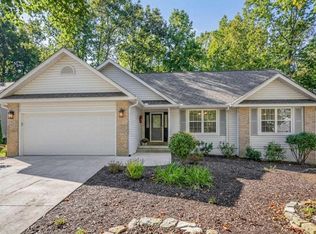 143 Lakeside Dr, Fairfield Glade, TN 38558