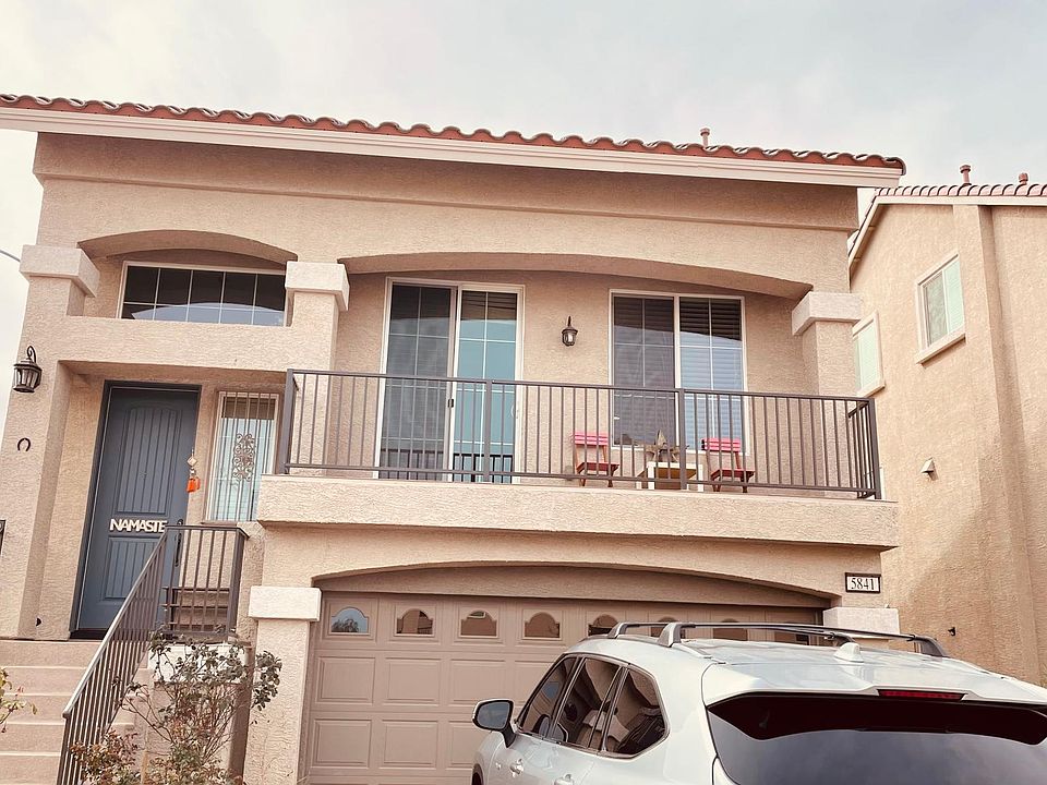 1st image of 5841 Azzura Palms Ave