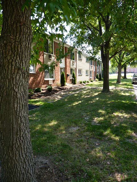 1st image of 4335B McAdoo Ct