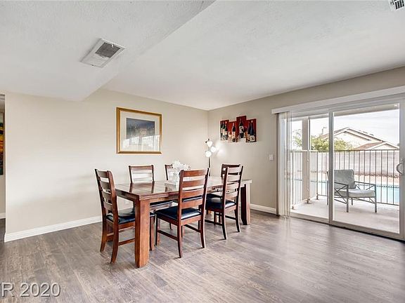 4th image of 4246 Newhaven Dr #0