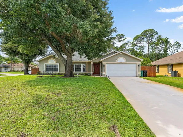 1522 SW Apricot Road, Port St Lucie, FL 34953