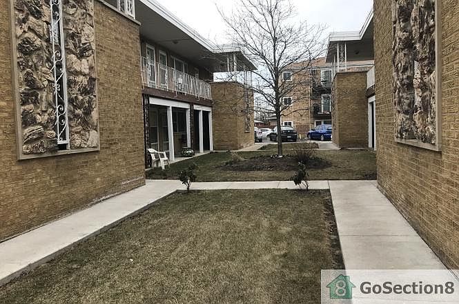 1st image of 4753 25th Ave APT 12