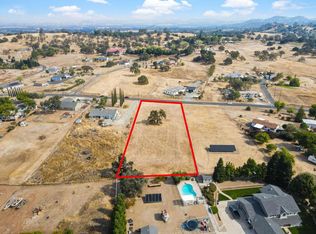 3100 Village Dr, Ione, CA 95640