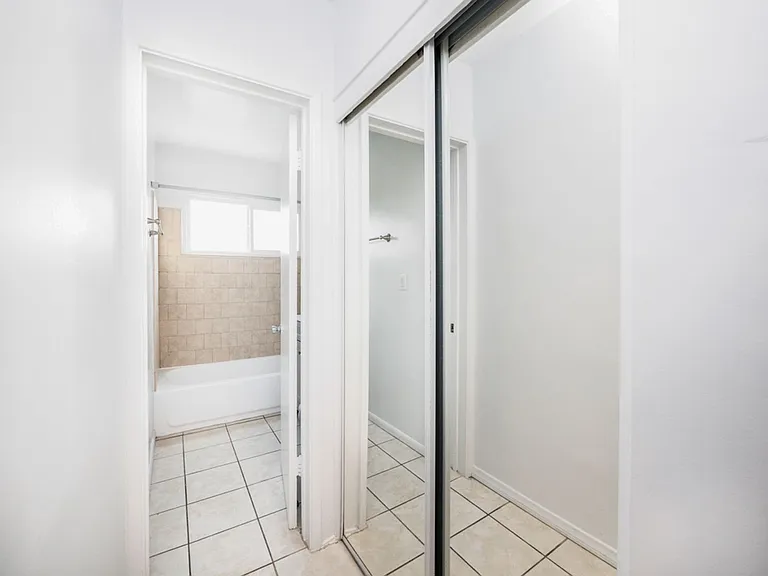 3742 Motor Ave — Photo 10