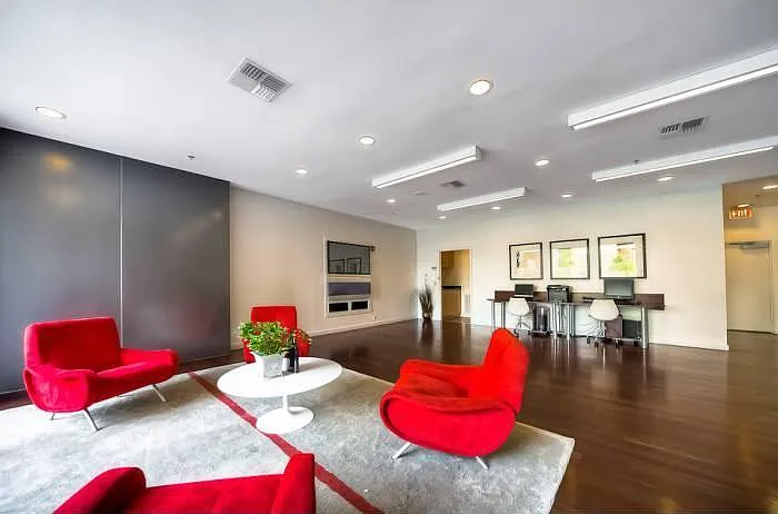 3883 Connecticut Ave NW — Photo 11
