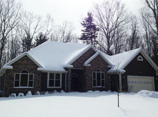 197 March Chapel Ln, Daniels, WV 25832