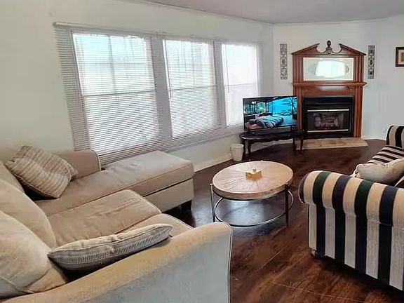 4th image of 1782 Choctaw Ln