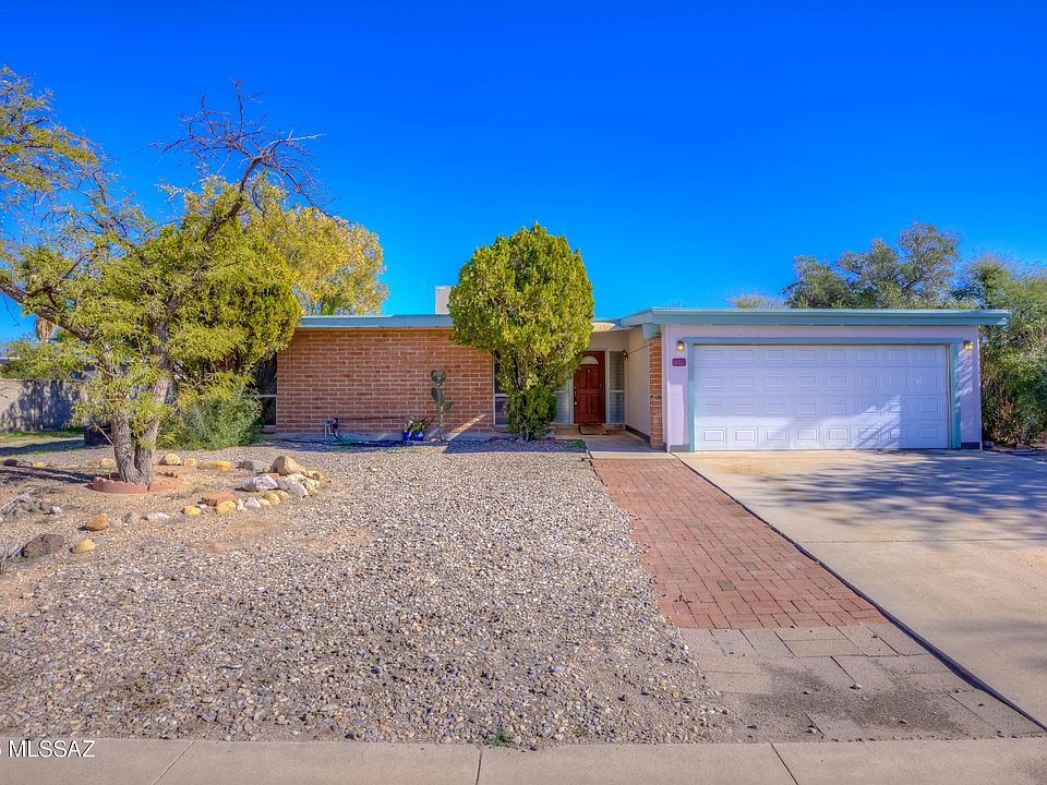 1st image of 1508 N Sarnoff Dr