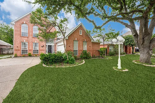 2106 Hunter Place Ln Photo 1