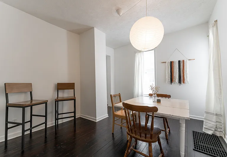 822 Laurel St — Photo 6
