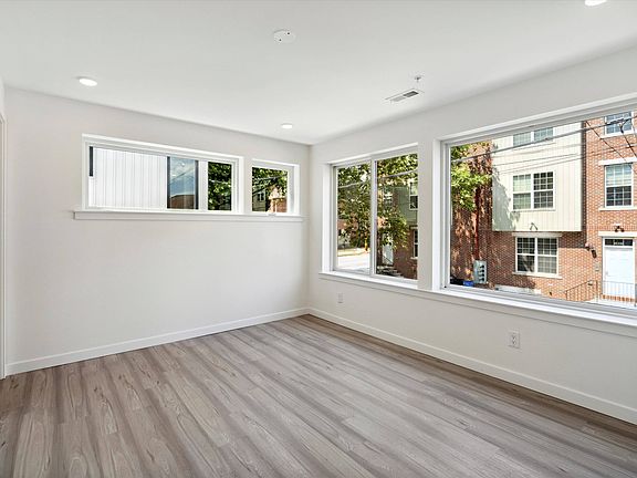 2nd image of 1338 N 15th St APT B3