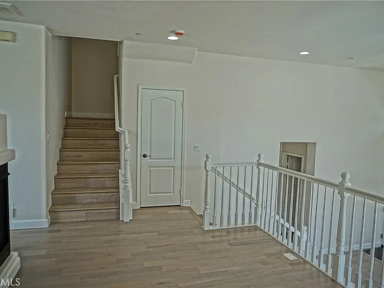 2099 Owens Dr — Photo 6