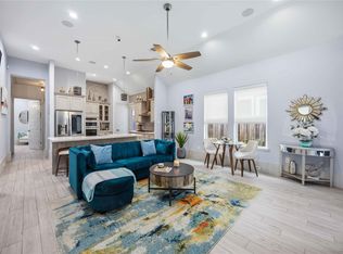 3430 Simmons St, Houston, TX 77004